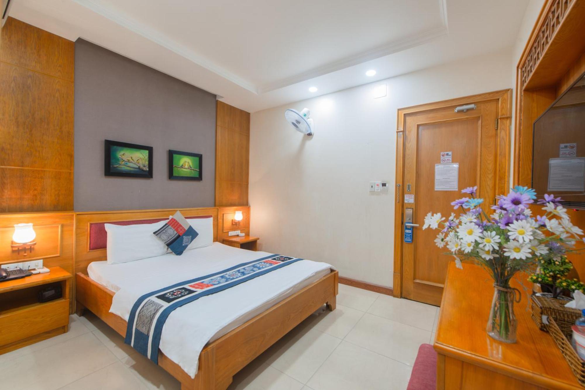 Anh Dao Hotel Ho Či Minovo Město Exteriér fotografie